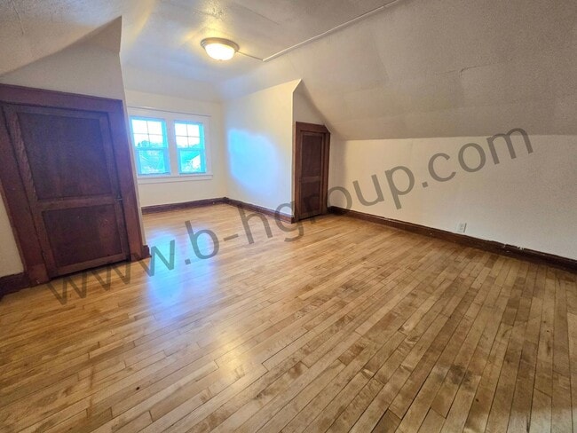 Photo - 4808 25th Ave Unit Apt 3