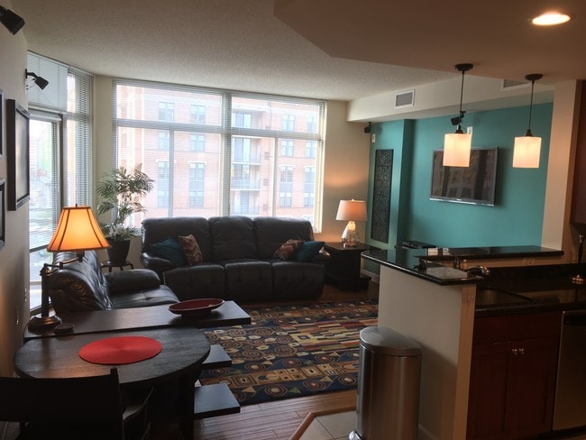 Photo - 3650 S Glebe Rd Unidad 744