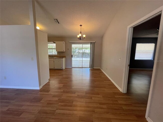 Photo - 6034 E Peach St