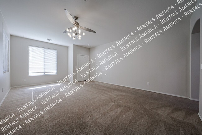 Photo - 44388 W Oster Dr