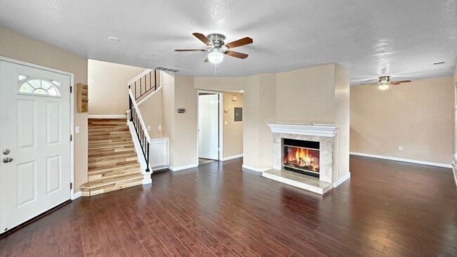 Photo - Lovely Upgraded 2-story Townhouse w/ Attached Garage, Guest Bathroom and Fireplace!