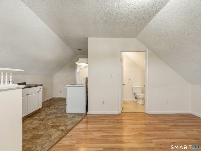 Photo - 250 Summerfield Ave Unit 3rd Floor