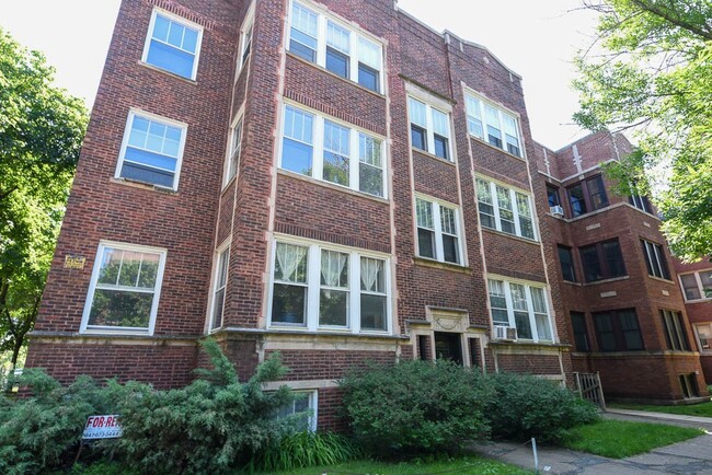 Photo - 5023 N Winchester Ave Apartments Unit 1