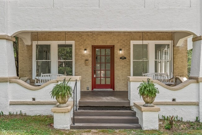 Photo - 2 bedroom duplex - downstairs