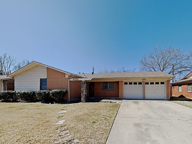 Building Photo - 6420 Scottsdale Dr Rental