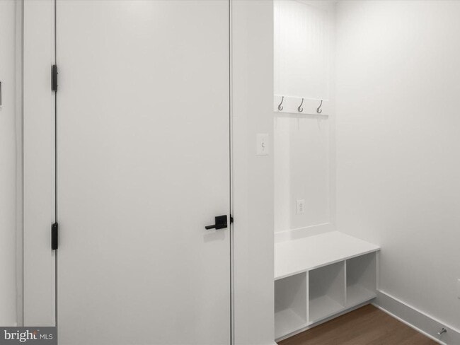 Photo - 14920 Dispatch St