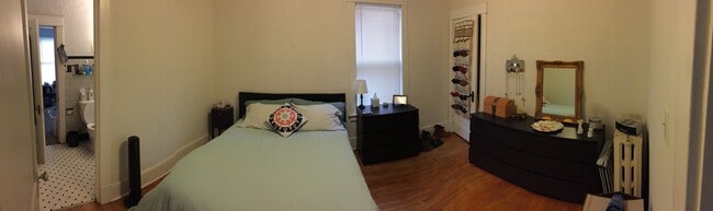 Photo - 2419 E Stratford Ct