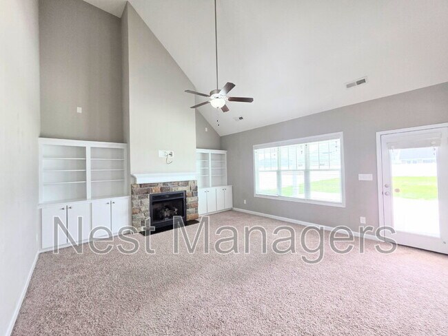Photo - 2229 Andalusian Dr