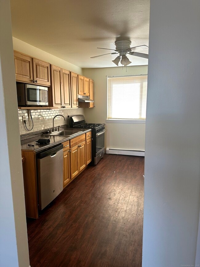 Photo - 4 Van Zant St Unit A5