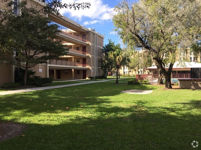 Building Photo - Coral Haven Apartments