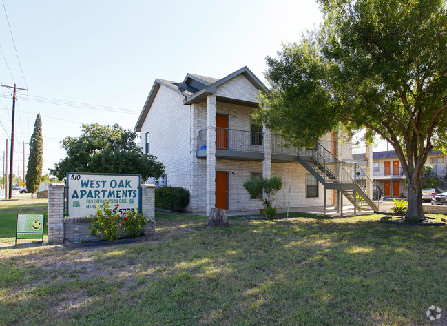 West Oak Apartments - West Oak Apartments