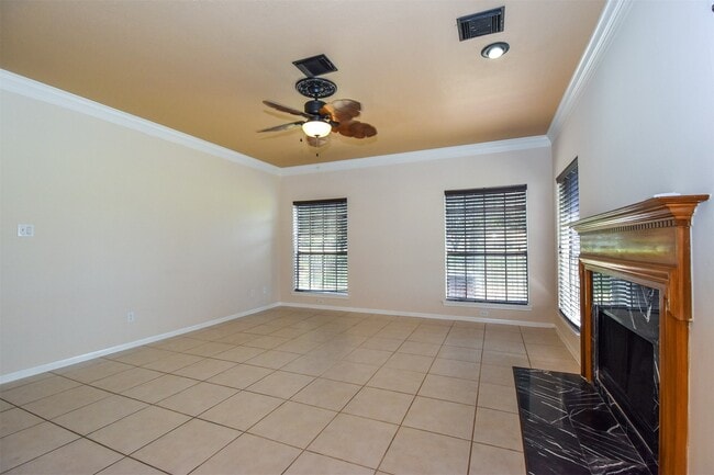 Photo - 314 Spencers Glen Dr