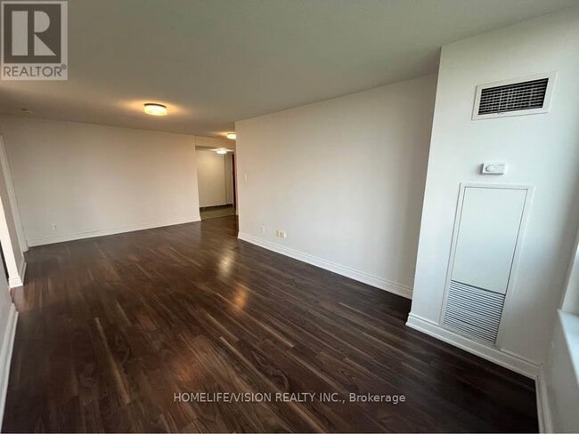 Photo - 260 Doris Ave Unit PH105