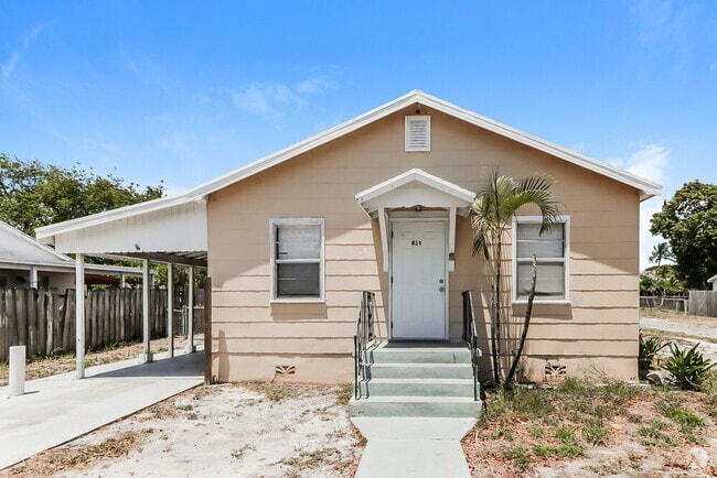 Building Photo - 831 C St Rental
