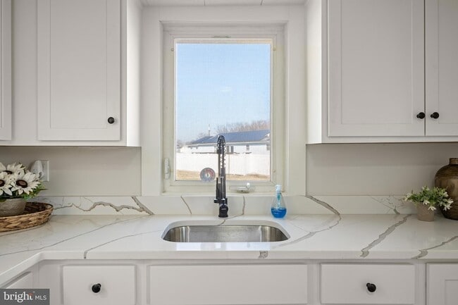 Photo - 75 S Washington Dr