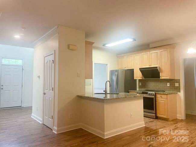 Photo - 14843 Middlesborough Dr