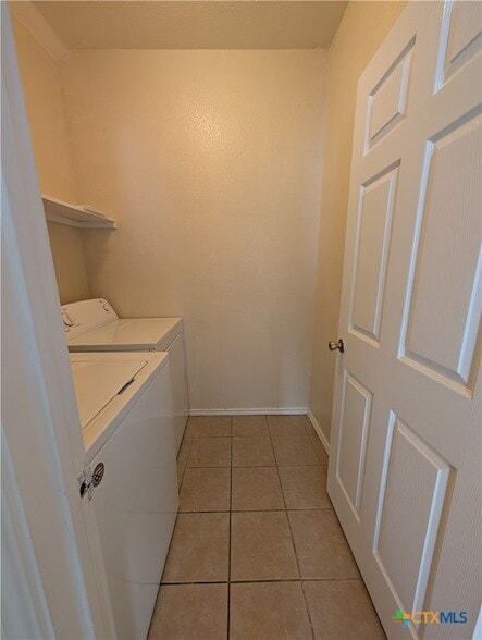 885 Sagewood Trail