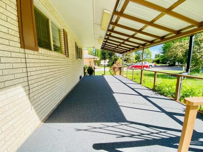 Photo - 1920 Sabin Dr