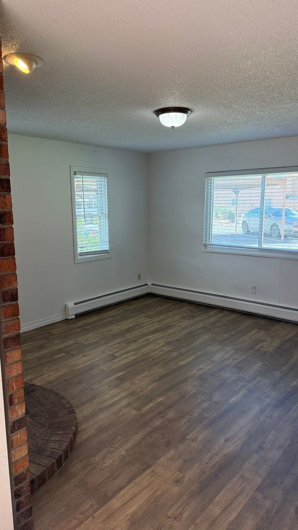 Photo - 3 Bed 2 1/4 Bath Townhome