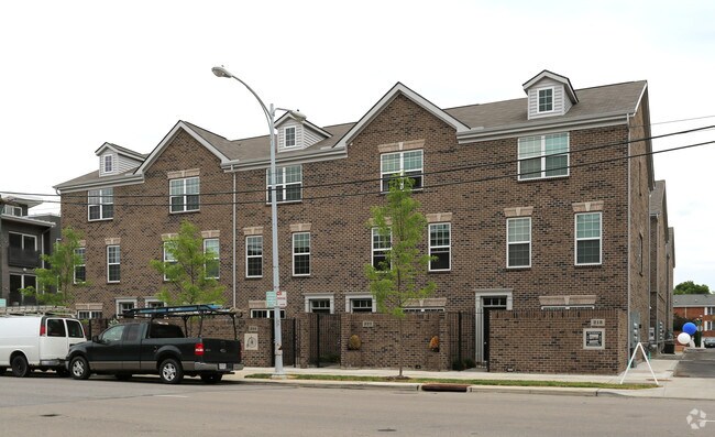 Patterson Place - Patterson Place Townhomes