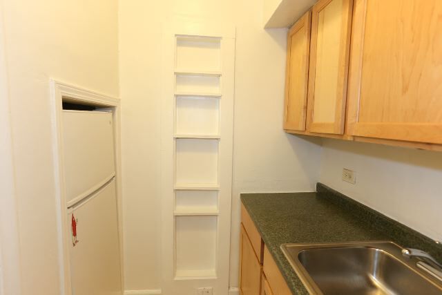 562 W Arlington Pl Unit 612
