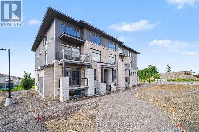 Photo - 1055 Cedar Creek Dr