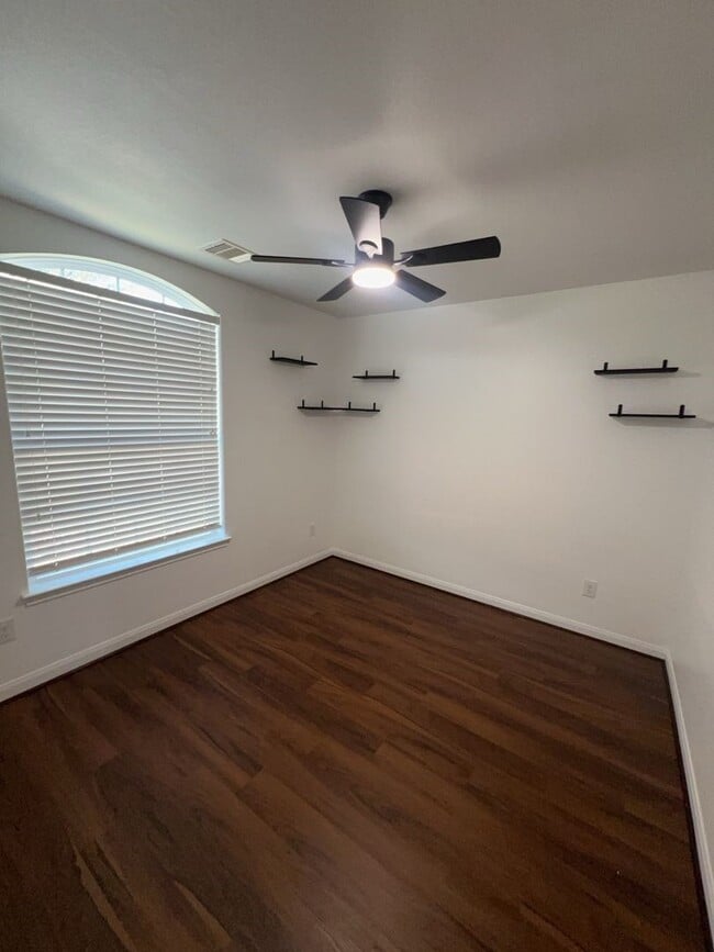 Photo - 20418 Red Canyon Creek Ln