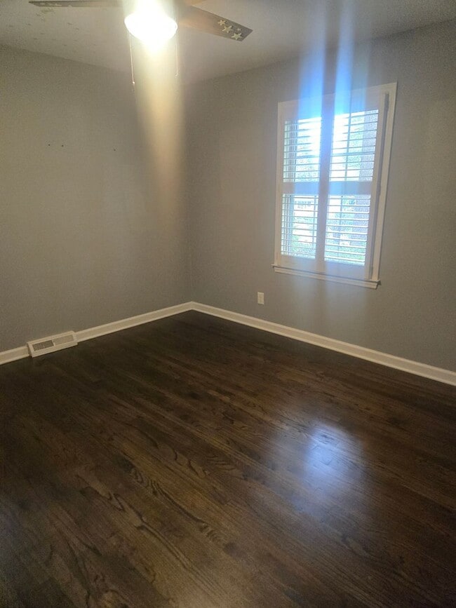 2708 Courtney Ln