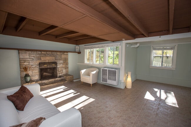 Photo - 2134 N Beverly Glen Blvd