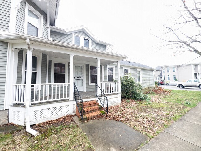 Photo - 6 Green St Unit 6 Green Street LOWER