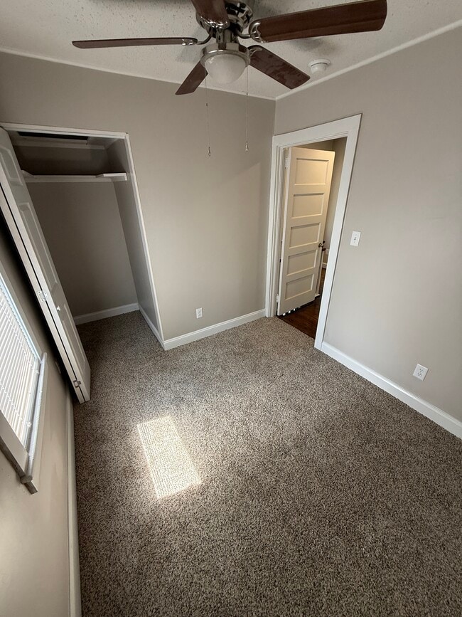 Photo - 809 Third Ave