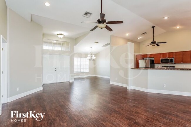 Photo - 522 SE Van Loon Terrace