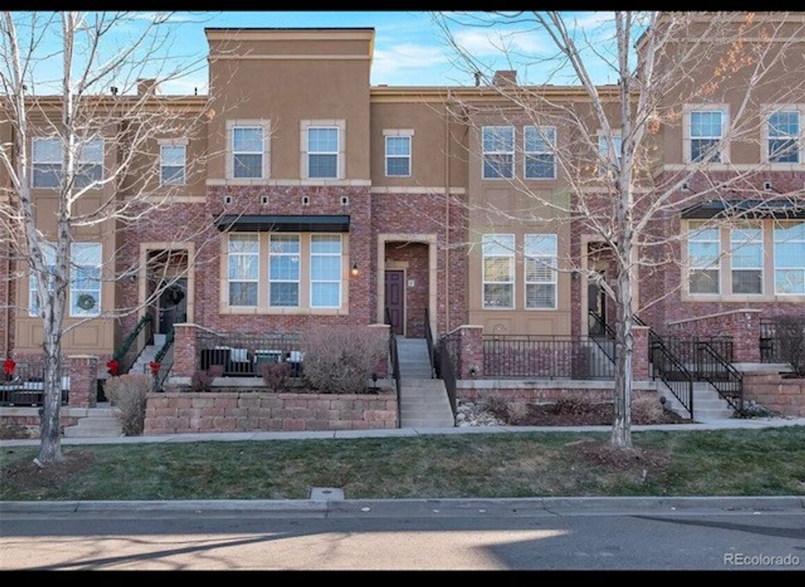 Well Maintained Townhouse in Highlands Ranch - Well Maintained Townhouse in Highlands Ranch
