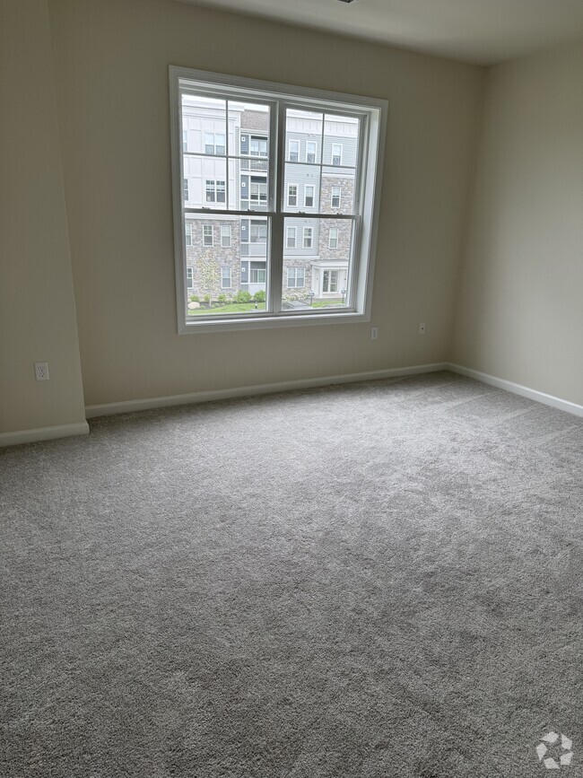 Building Photo - 4 Stratton Dr Unit 205 Rental