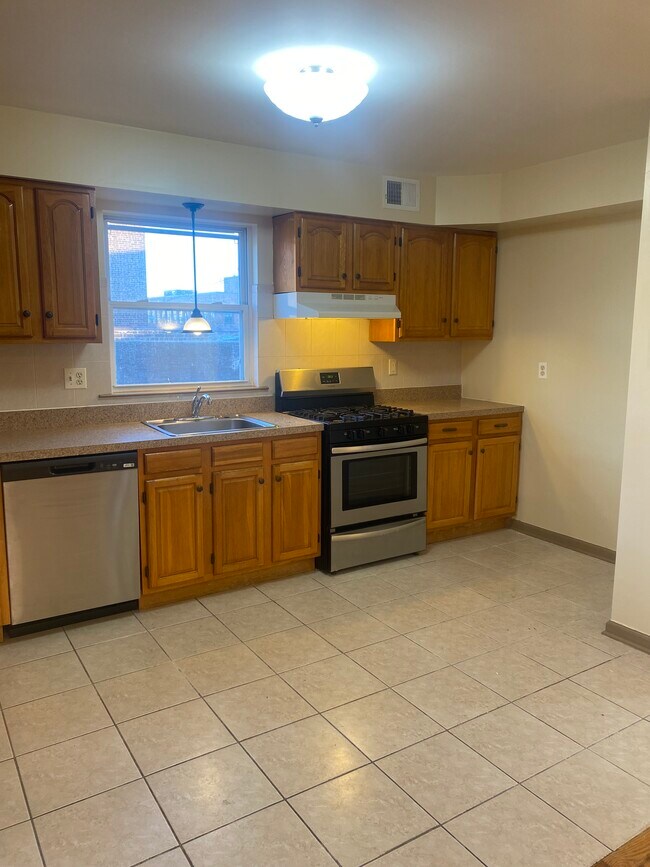 kitchen - 399 New St Unidad 1