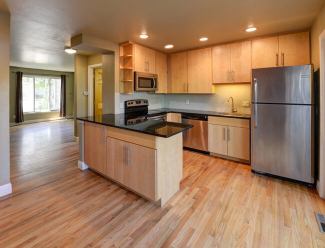 Photo - Updated 3 Bed 2.5 Bath North Boulder Townhome!