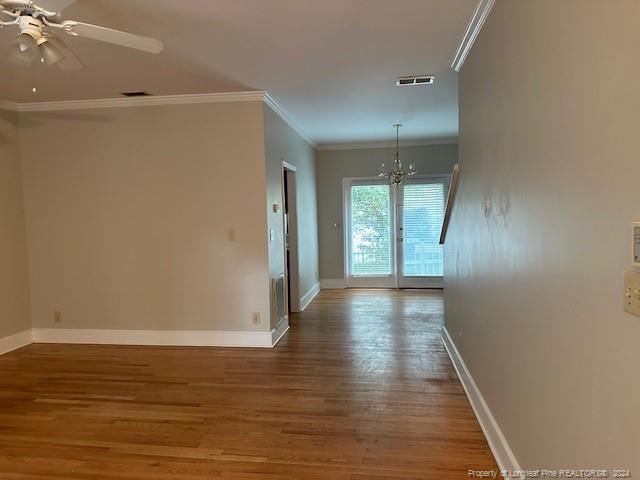 Photo - 722 Victorian Pl