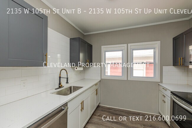 Photo - 2135 W 105th St Unidad 2135 W 105th St Up Cleveland, OH 44102