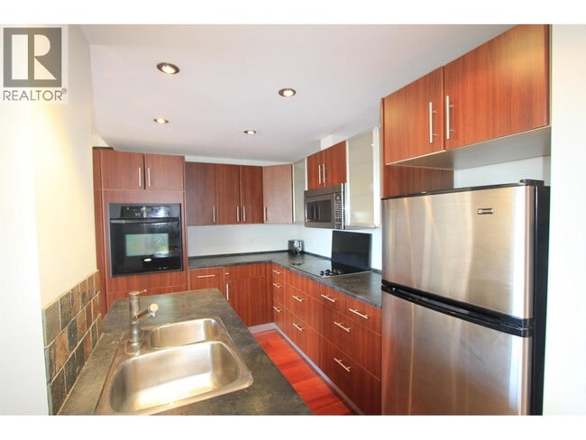 Photo - 1850 Comox St Unit 1908