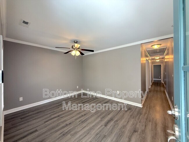 Photo - 1216 Jackson Rd