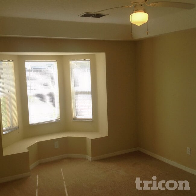 Photo - 7543 Oxford Garden Cir