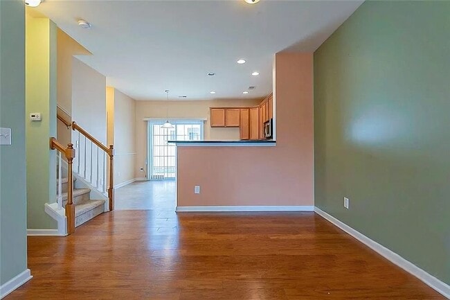 Photo - 311 Sandy Spring Ln