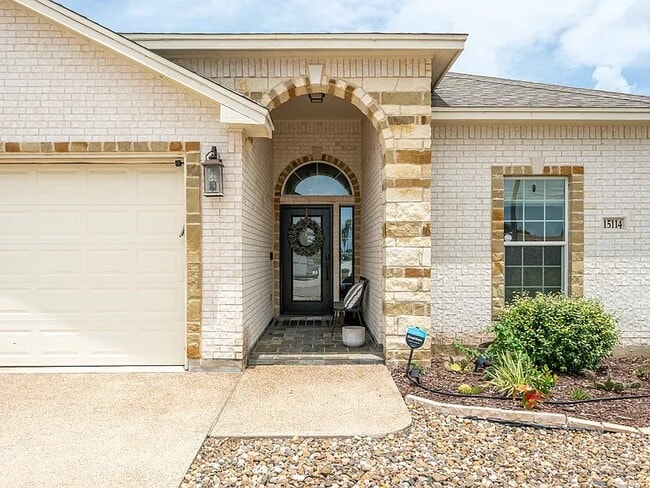 Photo - 15114 Barataria Dr