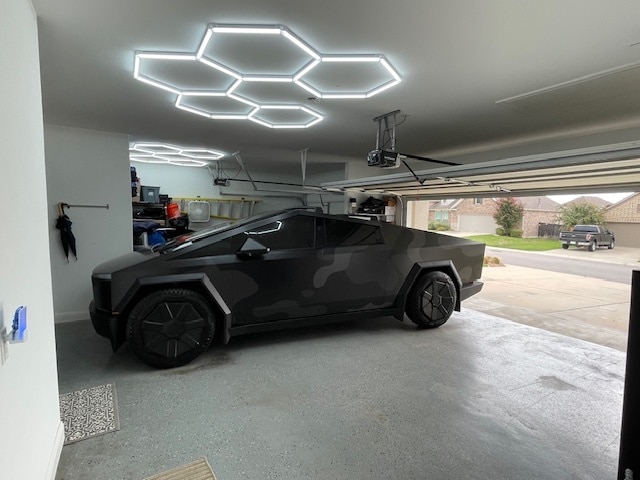 Photo - 128 Short Bush Pass