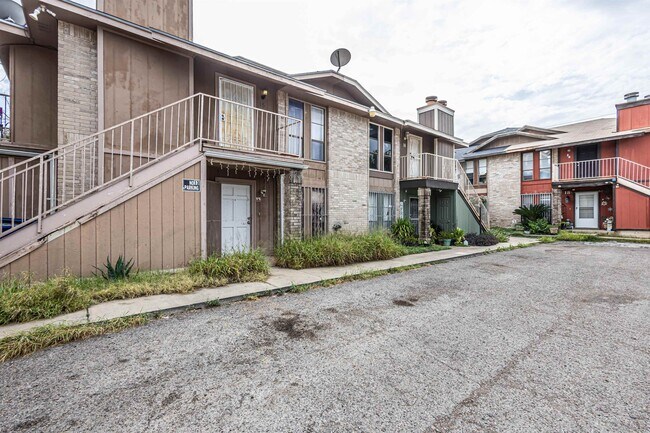 Photo - 412 Gale St Unidad 16