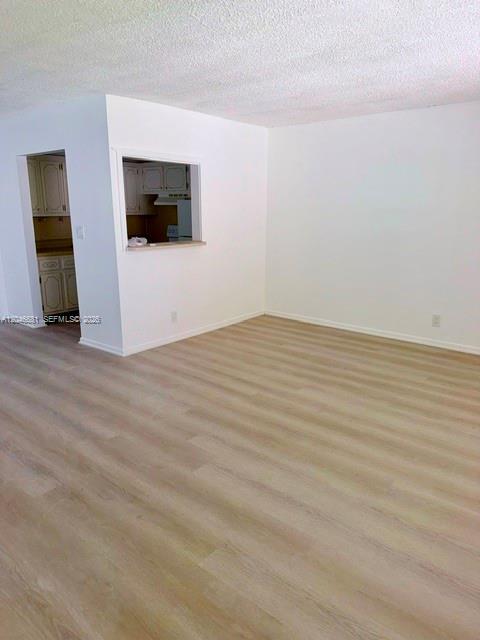 Building Photo - 41 Salisbury E Unit B
