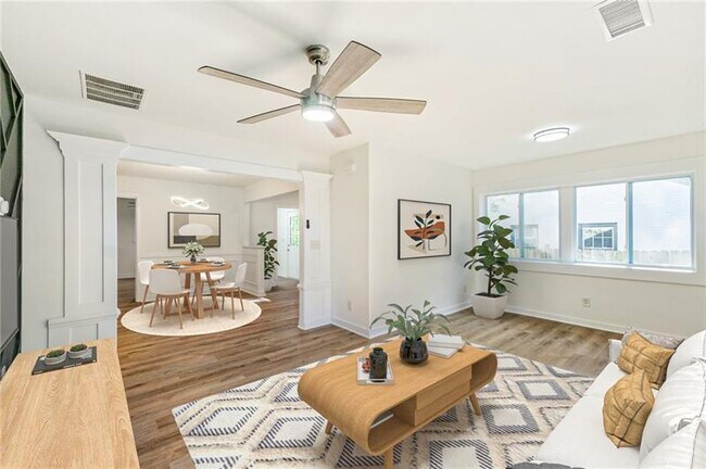 Photo - 1258 Lyle Ave