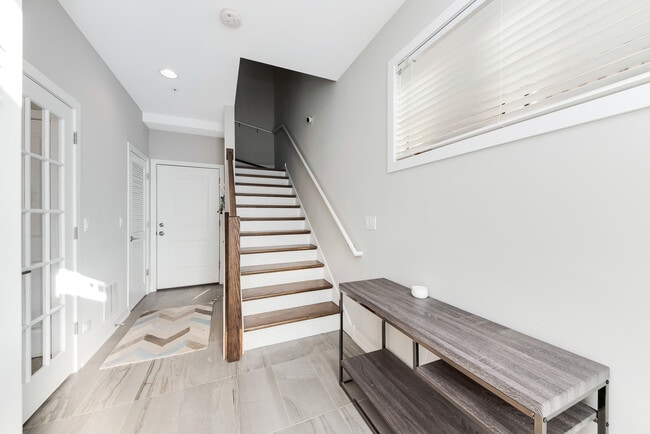 Photo - 1025 Walnut Wy