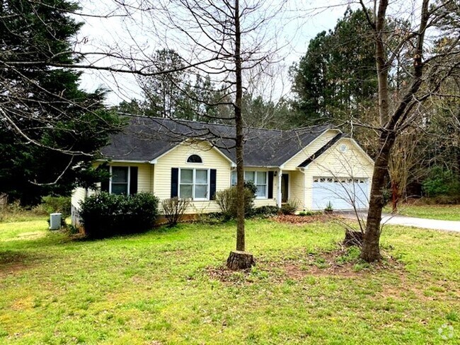 Building Photo - Great Neighborhood close to the Equestrian... Rental