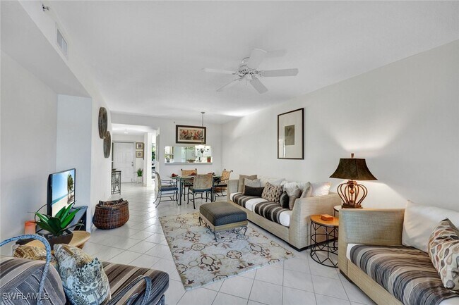 Photo - 2469 Millcreek Ln Unidad 102
